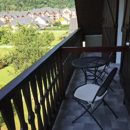 Venasque Vue Saint-Mamet