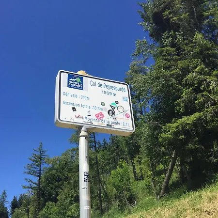 Venasque Vue * Saint-Mamet